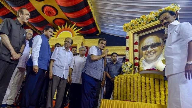 DMK president MK Stalin, along with Union minister Nitin Gadkari, Congress’ Ghulam Nabi Azad and other leaders in Chennai on Thursday. (PTI)