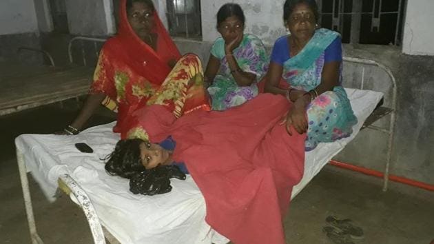 Koderma civil surgeon Dr Yogendra Mahto said over 60 students were brought to sadar hospital on Wednesday evening with symptoms of food poisoning.(HT Photo)