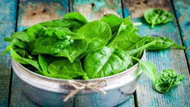 Leafy greens: Green vegetables, such as spinach, kale and broccoli, are rich in calcium. Kale, for instance, offers 101 milligrams of calcium per serving. (Shutterstock) Leafy greens: Green vegetables, such as spinach, kale and broccoli, are rich in calcium. Kale, for instance, offers 101 milligrams of calcium per serving. (Shutterstock)