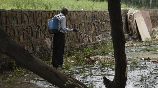 Himachal Pradesh health minister Vipin Singh Parmar said the health department has taken various steps to check the spread of dengue.(HT/Picture for representation)