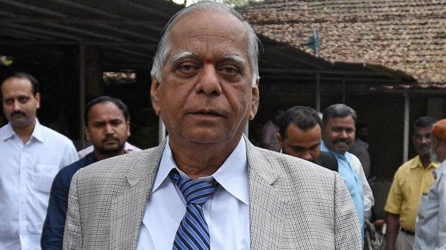 DS Kulkarni at the Economic Offences Wing (EOW) in Pune. (HT File Photo) DS Kulkarni at the Economic Offences Wing (EOW) in Pune. (HT File Photo)