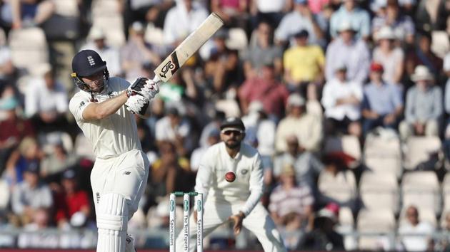 England's Jos Buttler plays a shot off the bowling of India's Hardik Pandya during play on the third day of the 4th cricket Test.(AP) England's Jos Buttler plays a shot off the bowling of India's Hardik Pandya during play on the third day of the 4th cricket Test.(AP)