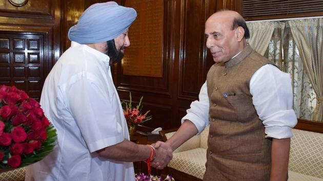 Punjab CM Captain Amarinder Singh also met Union home minister Rajnath Singh in New Delhi on Friday. (PTI) Punjab CM Captain Amarinder Singh also met Union home minister Rajnath Singh in New Delhi on Friday. (PTI)
