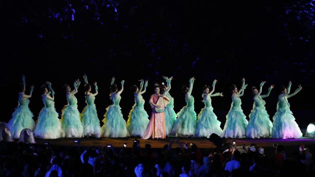 Dancers perform at the closing ceremony of Asian games 2018. (REUTERS)