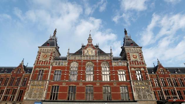 Amsterdam police shot and wounded the suspect after the stabbings Friday at Central Station. (REUTERS) Amsterdam police shot and wounded the suspect after the stabbings Friday at Central Station. (REUTERS)