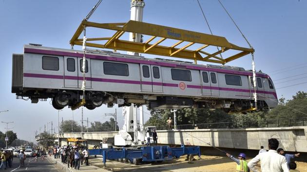 Electrical systems used in metro rail systems include lifts, escalators, tunnel ventilation and environment control system, power supply and traction system and electrical and mechanical system (underground and elevated).(HT PHOTO)
