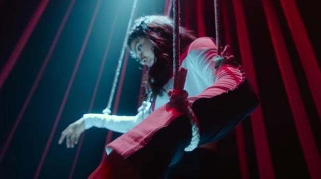 Samantha Akkineni dances to trippy tunes in U Turn song, The Karma theme.