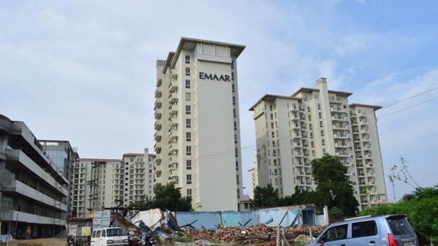 The Haryana Real Estate Regulatory Authority’s (HRERA) had asked brokers to pay Rs 2.25 lakh more as yearly registration fee. (HT PHOTO) The Haryana Real Estate Regulatory Authority’s (HRERA) had asked brokers to pay Rs 2.25 lakh more as yearly registration fee. (HT PHOTO)