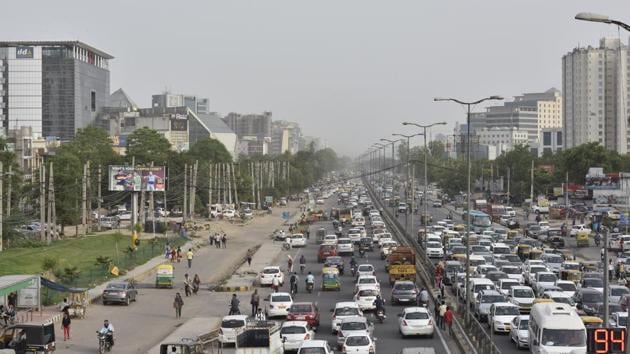 The 5.5 km elevated corridor is expected to decongest Sohna Road. (HT FILE PHOTO) The 5.5 km elevated corridor is expected to decongest Sohna Road. (HT FILE PHOTO)
