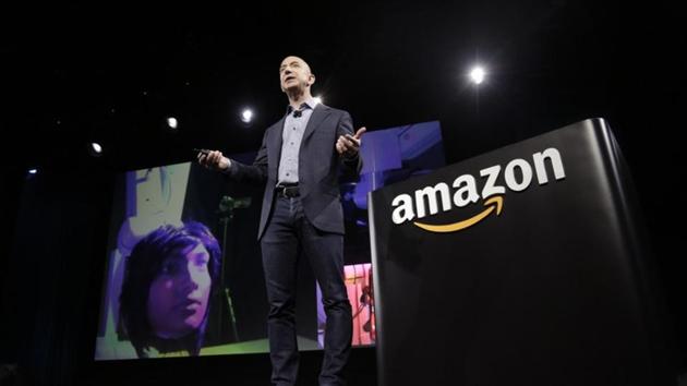 Amazon CEO Jeff Bezos discusses his company's new Fire smartphone at a news conference in Seattle, Washington June 18, 2014.(REUTERS File Photo) Amazon CEO Jeff Bezos discusses his company's new Fire smartphone at a news conference in Seattle, Washington June 18, 2014.(REUTERS File Photo)