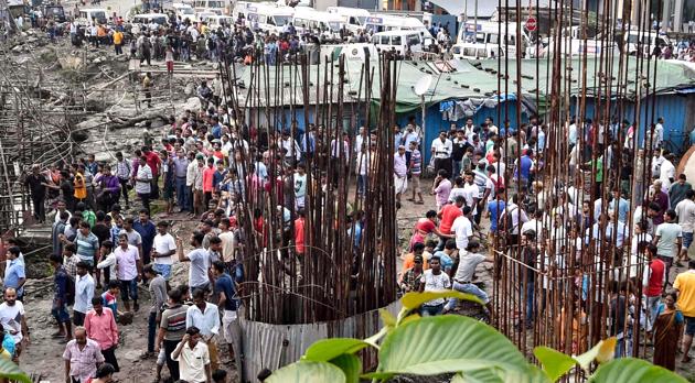 After the Vivekananda flyover collapse in 2016, chief minister Mamata Banerjee had instructed the state Public Works Department to form an inspection committee comprising officials from various departments and agencies and inspect every bridge and flyover in Bengal every month. (PTI) After the Vivekananda flyover collapse in 2016, chief minister Mamata Banerjee had instructed the state Public Works Department to form an inspection committee comprising officials from various departments and agencies and inspect every bridge and flyover in Bengal every month. (PTI)