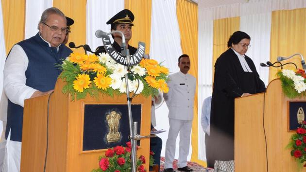 Satya Pal Malik, during his swearing-in ceremony as the Governor of Jammu and Kashmir. The abduction of the families of policemen was one of the first major crises Malik faced as governor. (Hindustan Times)