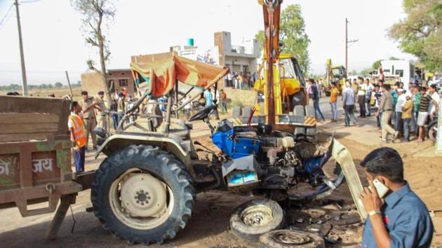 The driver escaped with the vehicle after the incident and a hunt is on to catch him, police said.(PTI File/Representative image) The driver escaped with the vehicle after the incident and a hunt is on to catch him, police said.(PTI File/Representative image)