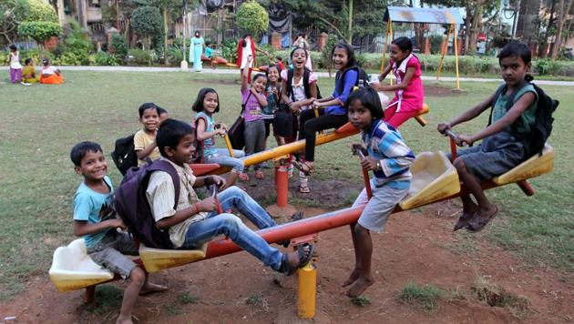 Residents have been protesting against the move for the past three days, claiming that Vaishali already has two vending zones and another one at the playground will only make the area unsafe and inaccessible, especially for women and children.(Praful Gangurde/ HT pic for representational purposes only)