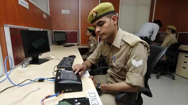 The project, signed between Bihar Police and TCS, will cover 1,326 locations, including 894 police stations and 380 higher offices in the state. (HT File Photo) The project, signed between Bihar Police and TCS, will cover 1,326 locations, including 894 police stations and 380 higher offices in the state. (HT File Photo)