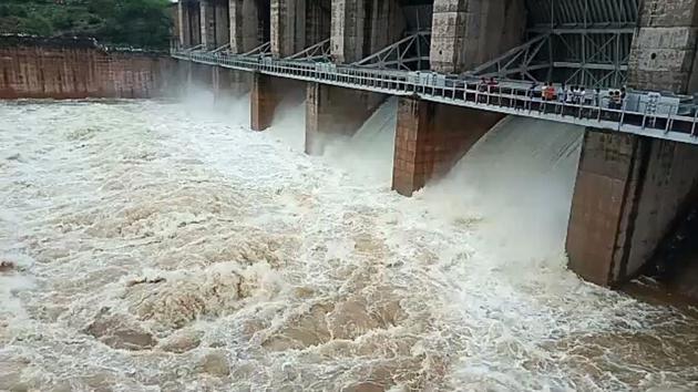 Water released from Panchna dam in Karauli on Thursday.(HT Photo)