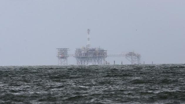 An offshore platform is pictured after Tropical Storm Gordon in Dauphin Island, Alabama, US on September 5, 2018.(Reuters Photo)