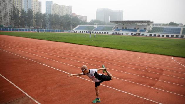 Then there are the runners. Many build their lives, and spending habits, around the sport. He Runyu, a business management professor at Beijing’s Science and Technology University, became serious about long-distance running around the same time he gave up meat and drinking. He now averages about 10 races a year, just for fun. (Thomas Peter / REUTERS) Then there are the runners. Many build their lives, and spending habits, around the sport. He Runyu, a business management professor at Beijing’s Science and Technology University, became serious about long-distance running around the same time he gave up meat and drinking. He now averages about 10 races a year, just for fun. (Thomas Peter / REUTERS)