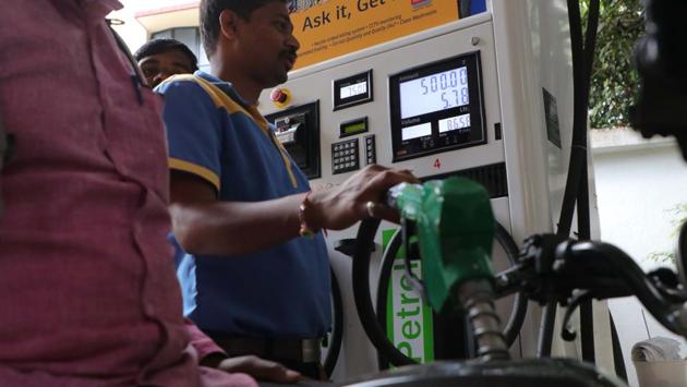 Fuel prices hit record high as rupee slides. Petrol in Pune as on Sunday is Rs 87.77 per litre and diesel Rs 75.79, per litre. (RAHUL RAUT/HT PHOTO) Fuel prices hit record high as rupee slides. Petrol in Pune as on Sunday is Rs 87.77 per litre and diesel Rs 75.79, per litre. (RAHUL RAUT/HT PHOTO)