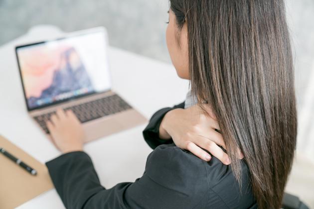 Repetitive Strain Injury is caused by improperly-designed workstations, incorrect posture and inadequate fitness(Shutterstock)