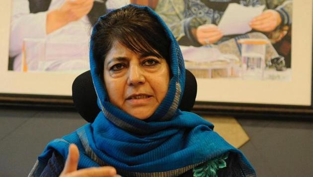 Former chief minister of Jammu and Kashmir and PDP chief Mehbooba Mufti addresses a press conference at her residence in Srinagar on September 10. (HT Photo/Waseem Andrabi) Former chief minister of Jammu and Kashmir and PDP chief Mehbooba Mufti addresses a press conference at her residence in Srinagar on September 10. (HT Photo/Waseem Andrabi)