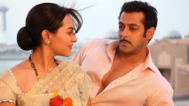 Dabangg starred Sonakshi Sinha and Salman Khan in the lead roles.(Instagram)