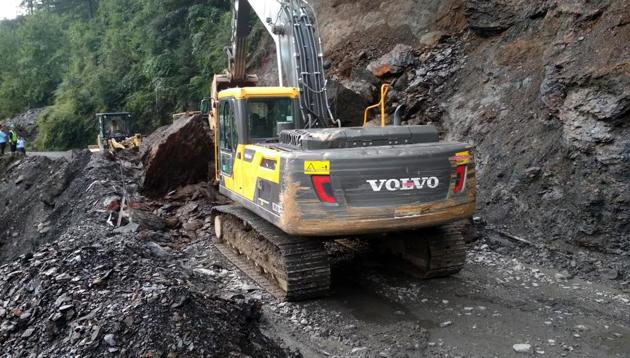 On September 3 and September 8, landslide and boulder fall was witnessed on the same mountainside near Raees Hotel.(HT Photo for representation)