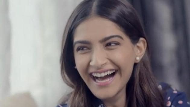 Sonam Kapoor was on a chat show with Anaita Shroff Adajania.