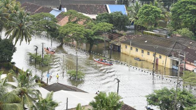 Rivers, Wells Abnormally Dry Up In Flood-hit Kerala, Govt Orders Study ...