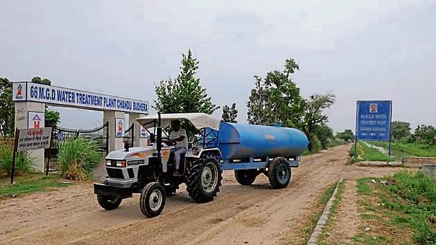 The GMDA office has received requests from residents of various societies, who have been living in these areas for two years or more, and are still dependent on private tankers for sourcing water for drinking and meeting other household needs. (HT File Photo) The GMDA office has received requests from residents of various societies, who have been living in these areas for two years or more, and are still dependent on private tankers for sourcing water for drinking and meeting other household needs. (HT File Photo)
