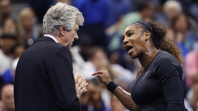 Serena Williams, tries to make a point with tournament referee Brian Earley after her run-in with umpire Carlos Ramos during the women’s final of the US Open tennis tournament against Naomi Osaka, in New York. (Adam Hunger / AP)