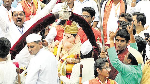 The Tambdi Jogeshwari Ganpati is considered by many as the second of the ‘manache paanch’, here, also, on Laxmi road on Thursday. (HT PHOTO) 
