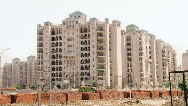 Investors alleged that over <span class='webrupee'>₹</span>1,000 crore had been taken from them and buyers, but the projects are far from being delivered.(Photo for representation)