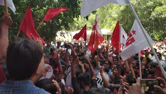 The united Left alliance had retained all four seats in the JNUSU elections last year also defeating the ABVP. (HT Photo/Fareeha Ifthikhar) The united Left alliance had retained all four seats in the JNUSU elections last year also defeating the ABVP. (HT Photo/Fareeha Ifthikhar)