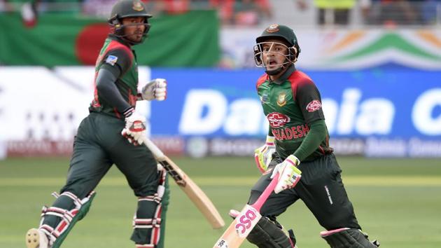 Bangladeshi batsman Mushfiqur Rahim (R) and Mohammad Mithun run between the wickets during the one day international (ODI) Asia Cup cricket match. (AFP) Bangladeshi batsman Mushfiqur Rahim (R) and Mohammad Mithun run between the wickets during the one day international (ODI) Asia Cup cricket match. (AFP)