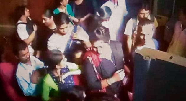 Police said CCTV cameras played a crucial role in helping them identify the accused (faces circled). (HT Photo) Police said CCTV cameras played a crucial role in helping them identify the accused (faces circled). (HT Photo)