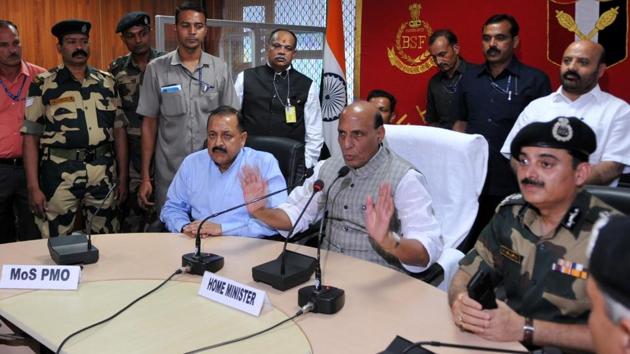 Union home minister Rajnath Singh arrived in Jammu and Kashmir on Monday to inaugurate two pilot projects of “smart” border fencing built under the Comprehensive Integrated Border Management System (CIBMS) programme. The two projects, each covering a 5.5 km-border stretch along the IB in Jammu, are set to get a first-of-a-kind high-tech surveillance system. (Nitin Kanotra / HT Photo) Union home minister Rajnath Singh arrived in Jammu and Kashmir on Monday to inaugurate two pilot projects of “smart” border fencing built under the Comprehensive Integrated Border Management System (CIBMS) programme. The two projects, each covering a 5.5 km-border stretch along the IB in Jammu, are set to get a first-of-a-kind high-tech surveillance system. (Nitin Kanotra / HT Photo)