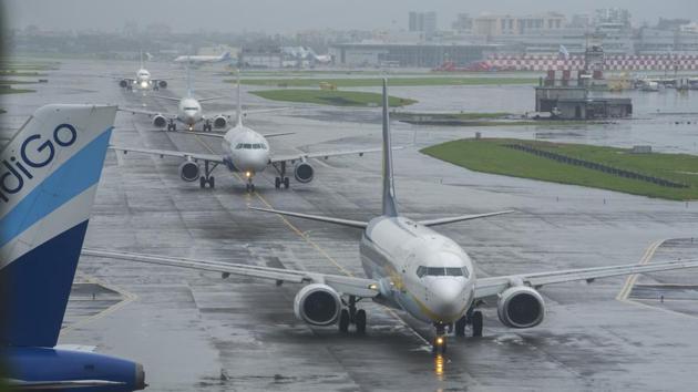 Due to heavy rain in Mumbai flights where delay for departure and arrival at Mumbai Chatrapati international Airport in Mumbai, India. (HT File Photo) Due to heavy rain in Mumbai flights where delay for departure and arrival at Mumbai Chatrapati international Airport in Mumbai, India. (HT File Photo)
