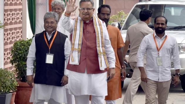 Low-level corruption is a complaint that is raised by many in the state, which has been governed by Bharatiya Janata Party and chief minister Raman Singh since 2008.(Sonu Mehta/HT File Photo)