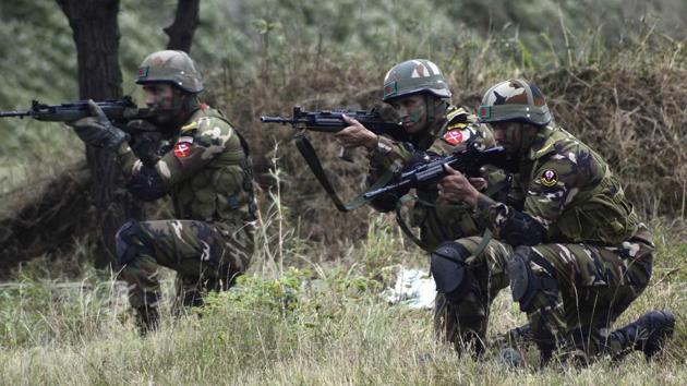 Troops of the Bangaldesh army during the tactical drill at the foreign training mode in Aundh. The inaugural multinational exercise was underway at the Aundh Military Station in Pune. (Ravindra Joshi/HT PHOTO) 