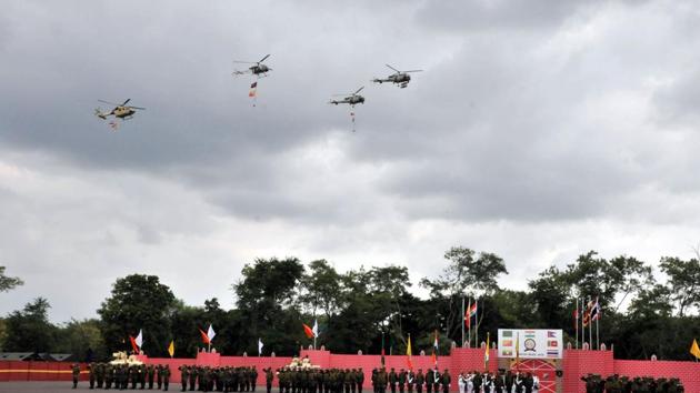 A fly past by helicopters with flags of the Bimstec nations during the concluding ceremony of Milex 2018 at Aundh. (HT photo) 