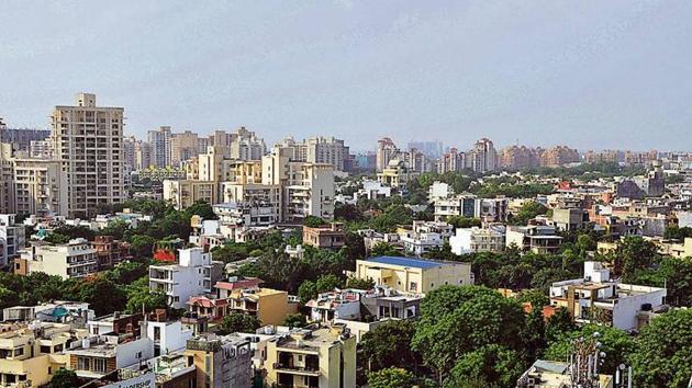 A view of Sushant Lok-1. Along with Palam Vihar, it is expected to be among the first private colonies to be transferred from the private builder to the Municipal Corporation of Gurugram.(Parveen Kumar/HT photo)