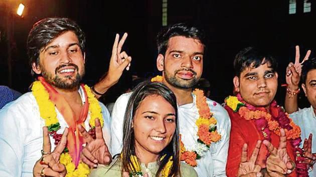 DUSU president Ankiv Baisoya (second from right).(HT PHOTO)