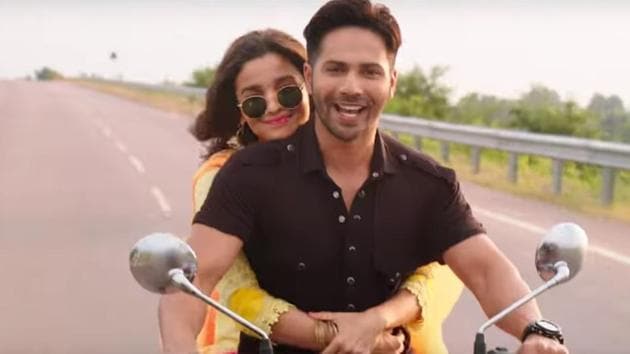 Alia Bhatt and Varun Dhawan in a scene from their hit film, Badrinath Ki Dulhania.(Youtube)