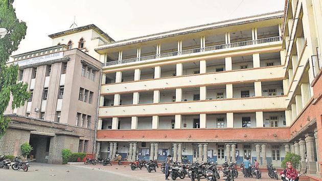 Aurangabad medical college is one of the proposed places where a liver transplant centre may be set up. (HT Photo) Aurangabad medical college is one of the proposed places where a liver transplant centre may be set up. (HT Photo)