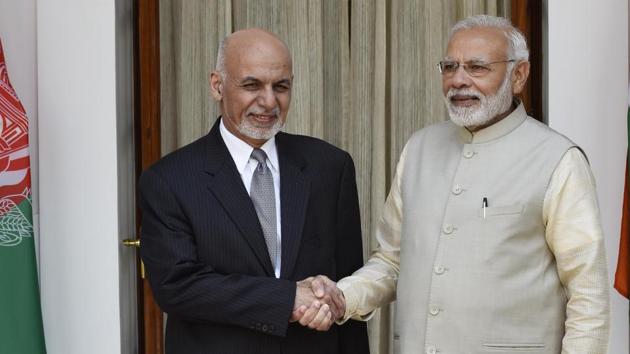 Prime Minister Narendra Modi and Afghanistan President Ashraf Ghani ahead of a meeting at Hyderabad House, in New Delhi, India, on Wednesday, September 19, 2018.(Vipin Kumar/HT PHOTO)