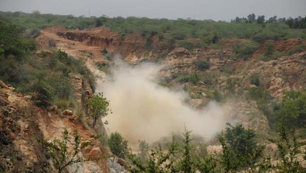 The entire Aravalli range was supposed to come under the Natural Conservation Zone.(HT Photo)