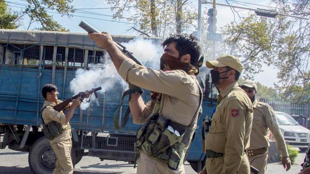 A gunfight erupted between militants and security forces in Jammu and Kashmir’s Bandipora district on Thursday, police said. “As the troopers of Rashtriya Rifles, Special Operations Group of the state police and the CRPF tightened the cordon, the militants fired at them, triggering the gun battle,” police added. (S Irfan / AP) A gunfight erupted between militants and security forces in Jammu and Kashmir’s Bandipora district on Thursday, police said. “As the troopers of Rashtriya Rifles, Special Operations Group of the state police and the CRPF tightened the cordon, the militants fired at them, triggering the gun battle,” police added. (S Irfan / AP)