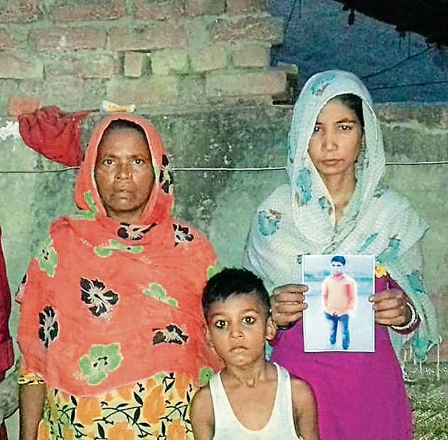 Two months ago, the situation was different for the family as Irfan had decided to move to earn a better livelihood. (HT photo) Two months ago, the situation was different for the family as Irfan had decided to move to earn a better livelihood. (HT photo)