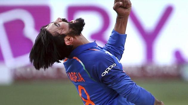 India's Ravindra Jadeja celebrates the dismissal of Bangladesh's Mohammad Mithun during the one day international cricket match of Asia Cup between India and Bangladesh.(AP) India's Ravindra Jadeja celebrates the dismissal of Bangladesh's Mohammad Mithun during the one day international cricket match of Asia Cup between India and Bangladesh.(AP)